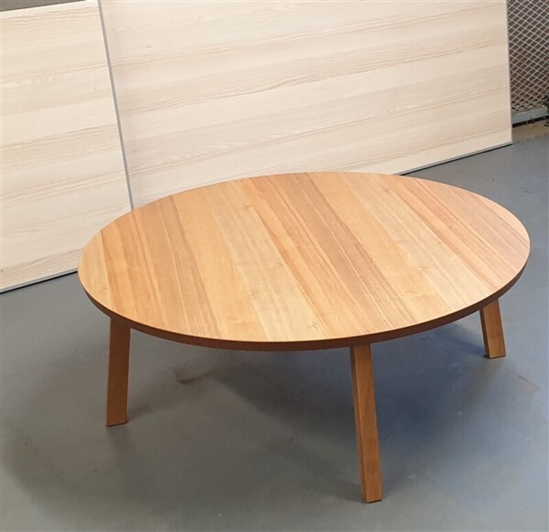 Oak circular coffee table