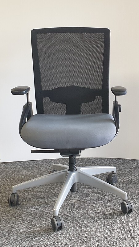 Interstuhl GoalAir type 1 task chair