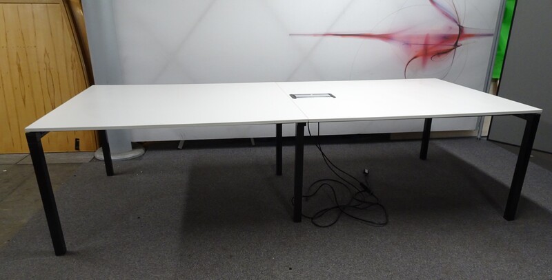 2800w mm White Meeting Table