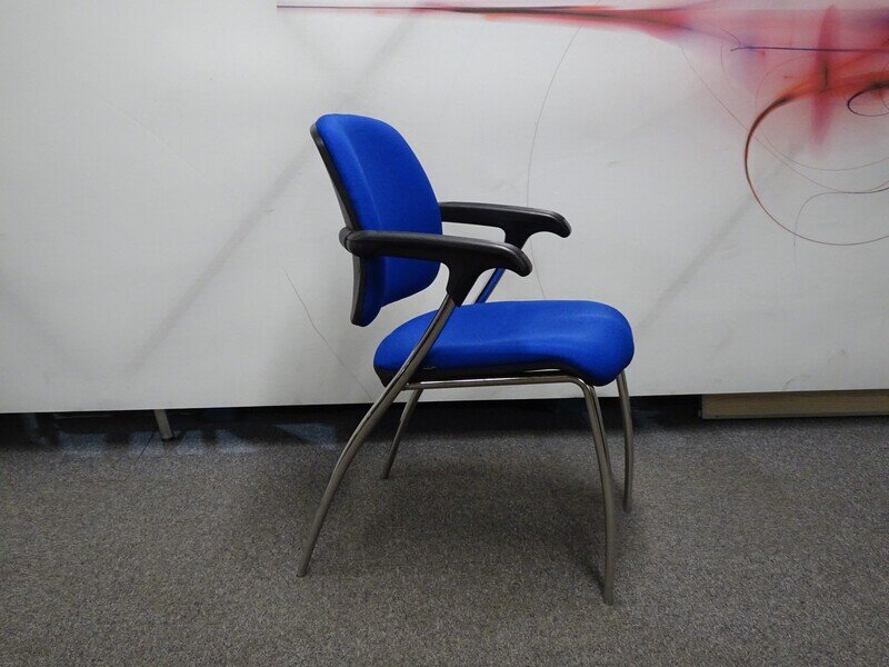 Elite Meeting Chair in Royal Blue
