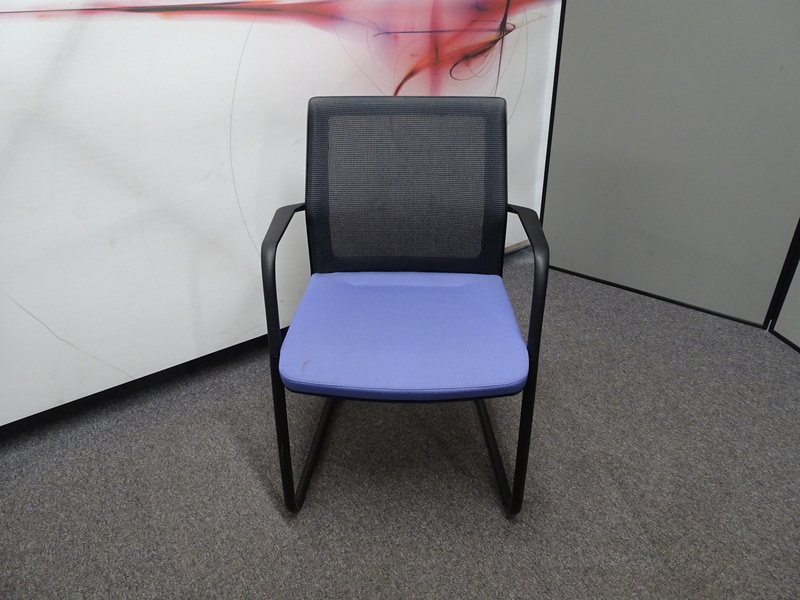Orangebox Workday Meeting Chair in Violet amp Black