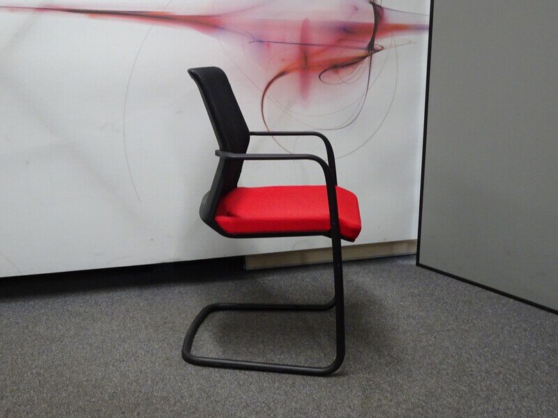 Orangebox Workday Meeting Chair in Red & Black