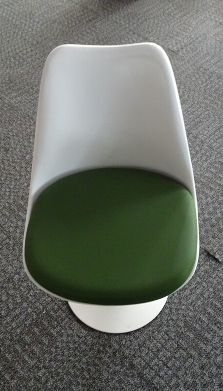 Knoll Tulip Armless Chair