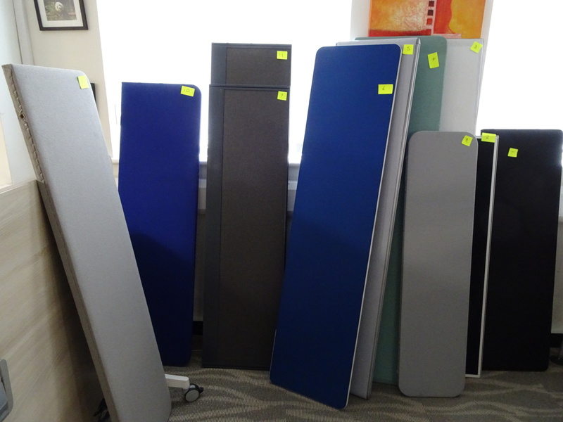 Assorted desk mounted screens from 