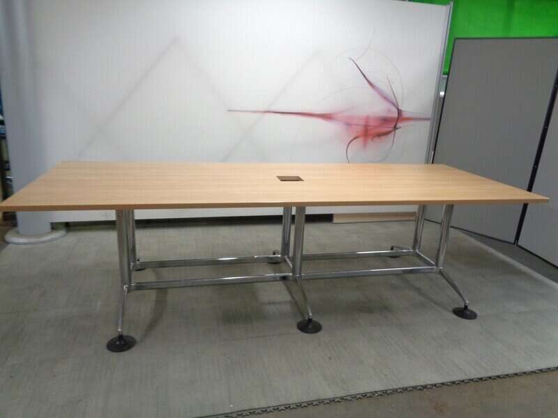2800 x 1050mm Oak Boardroom Table