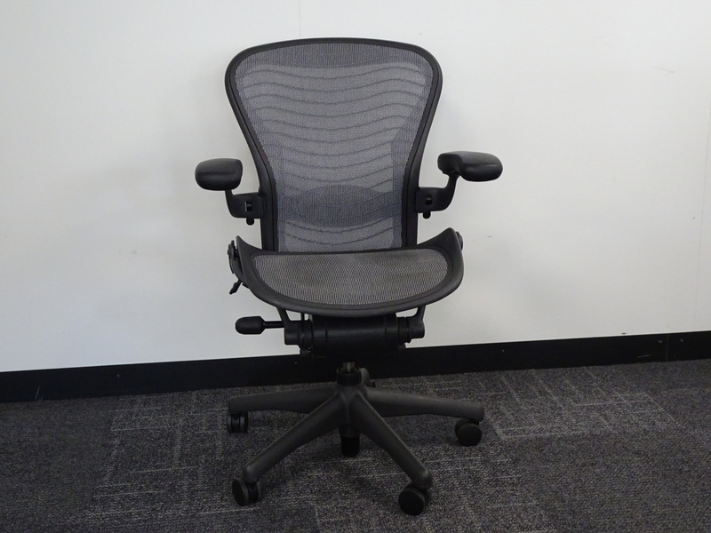 Herman Miller Aeron Wave Chair Size A