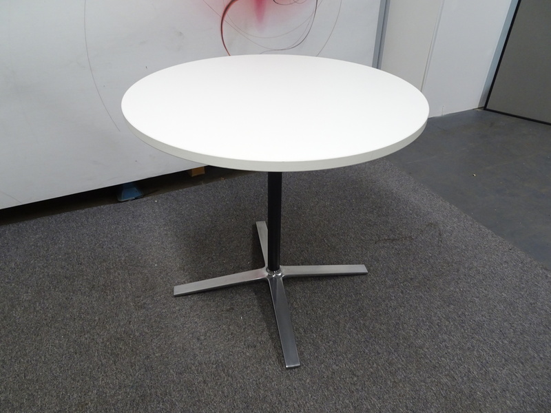 800dia mm Orangebox Circular Table with White Top