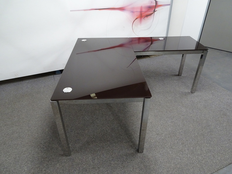 Quadrifoglio X4 L Shaped Black Glass Top Desk with Return