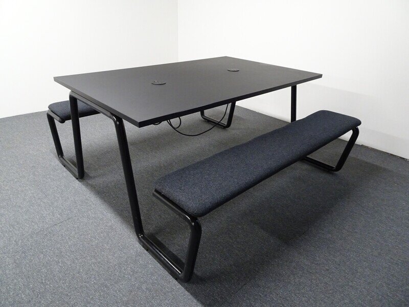 Konig + Neurath LIFE.S INDOOR Meeting Table with 2 Benches