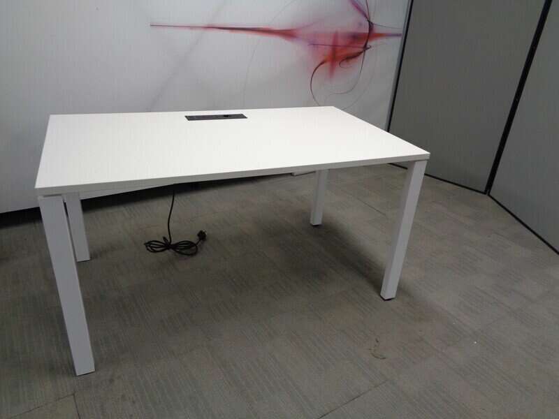 Freestanding White Desk 1400w