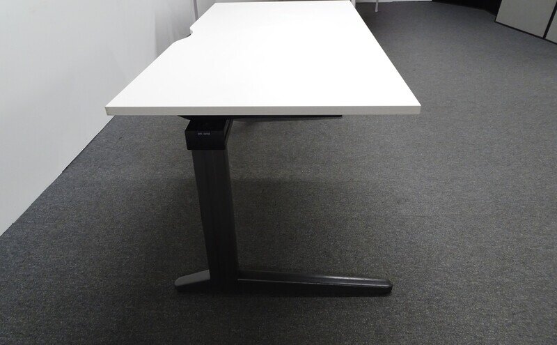 Ahrend Freestanding Desk with Grey Frame