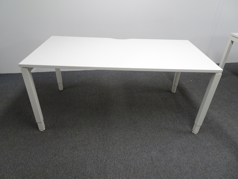 1200 nbsp1800w mm Freestanding Desk with Grey Frame