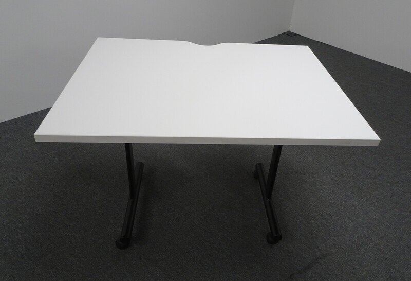 1000w mm White & Black Flip Top Table