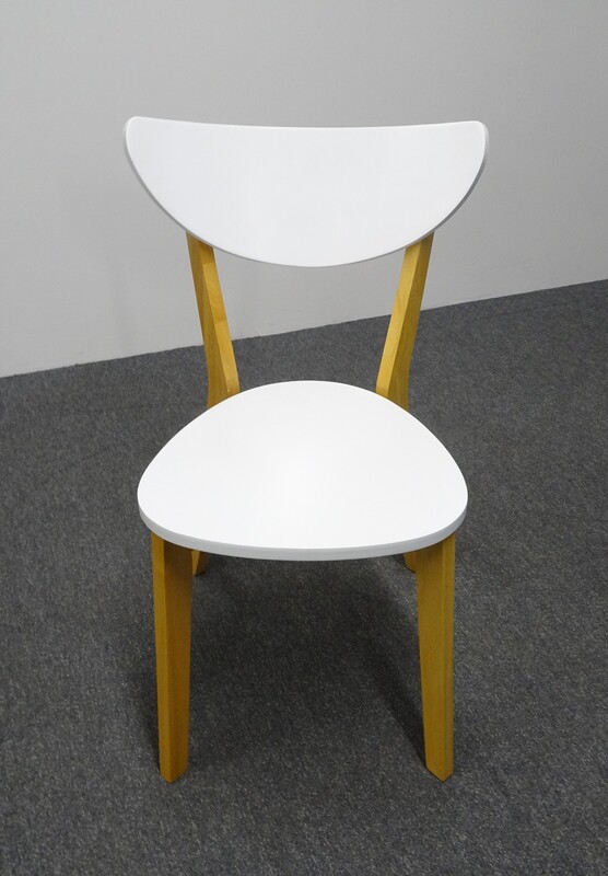 Cafeacute Chair in White and Oak