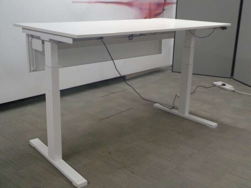 Electric Sit / Stand Desk 1600w mm