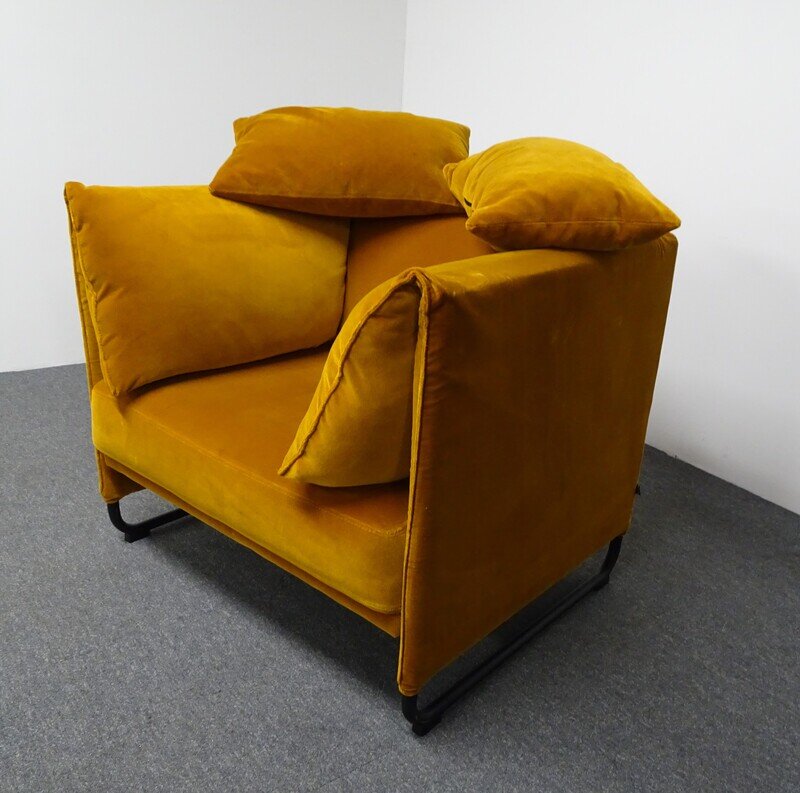 Bolia Lounge Chair in Mustard