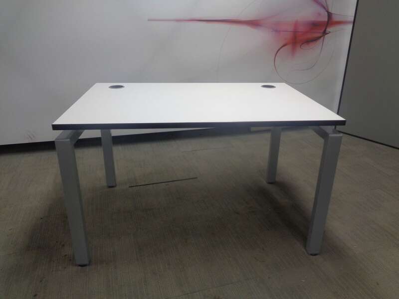 Freestanding Desk 1200w  1600w Extendable Beam