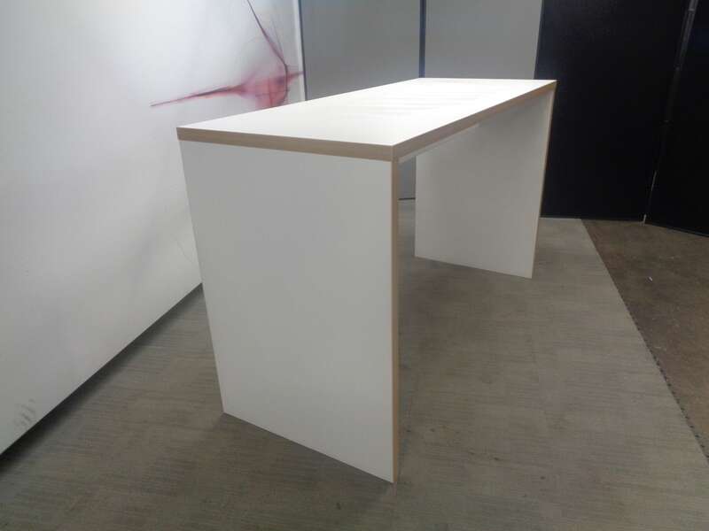 1800 x 750mm Tall Breakout Table 