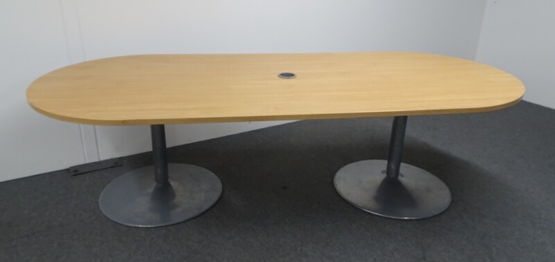 2400w mm Meeting Table with Oak Top