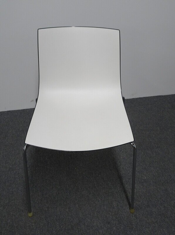 Arper Catifa 46 Bicoloured Chair in Black & White