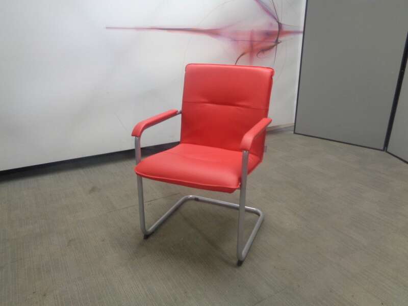 NowyStyl Rumba Red Meeting Chair