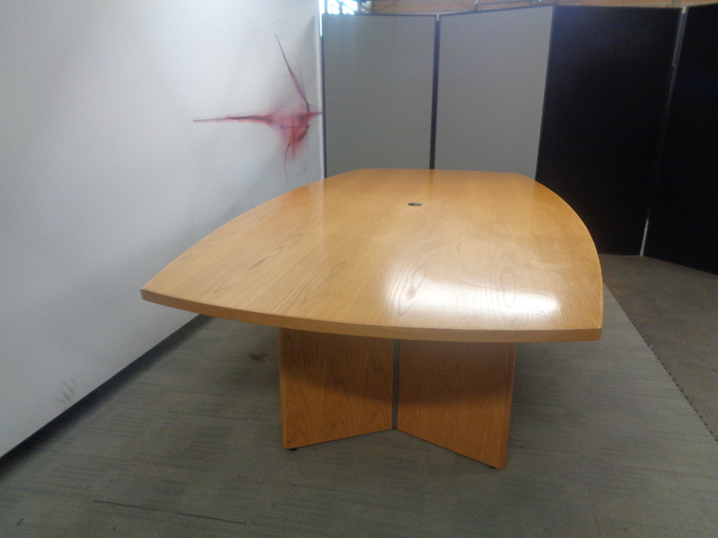 2770 x 720mm Oak Boardroom Table 