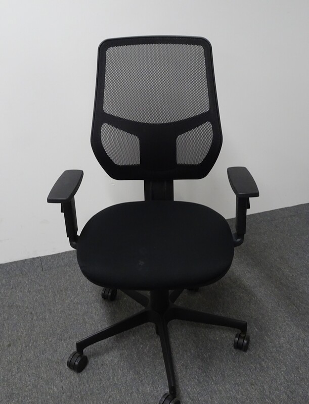 Black Mesh Back Operator Chair