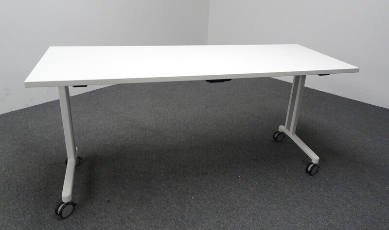 1600w mm Senator Array Folding Table