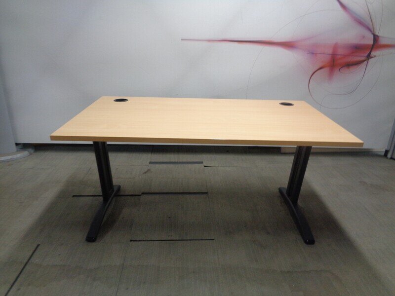 1400w mm Verco Beech Freestanding desk