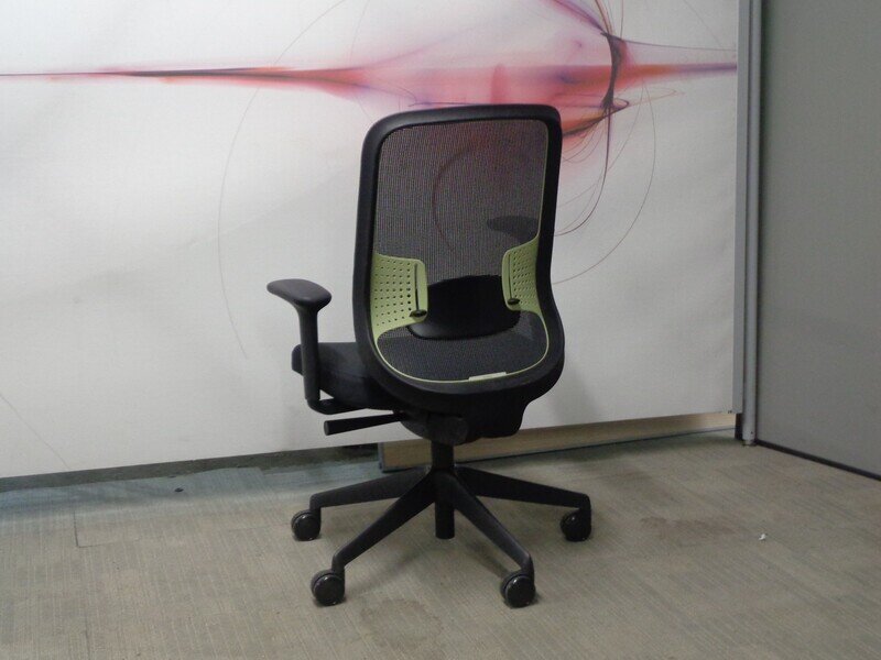 Orangebox Do Task Chair with Black Seat