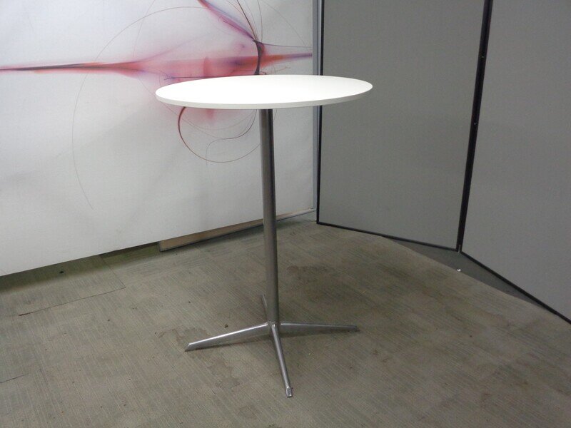 750dia mm Poseur Table with White Top