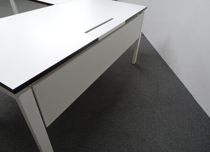 L Shaped Desk in White