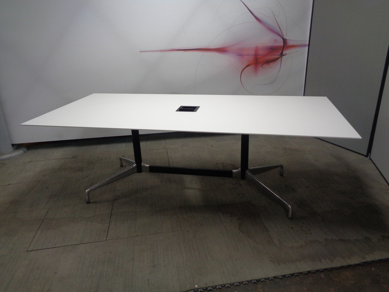 2200w mm White Boardroom Table