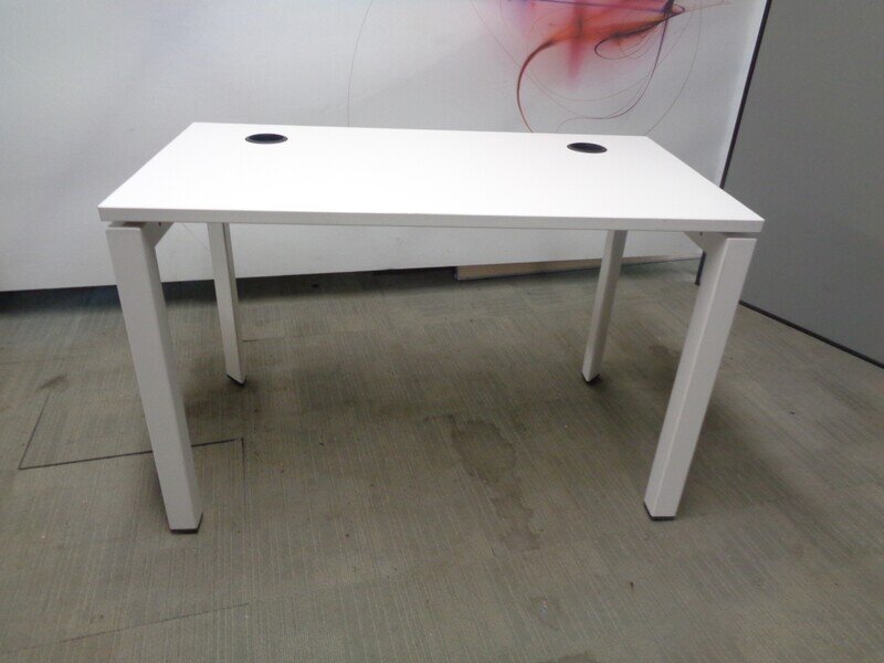 1100w mm White Stand Alone Desk