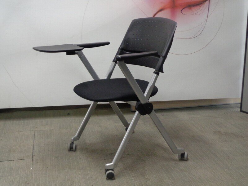 Senator Pyramid P204CA Conference Chair with Writing Tablet
