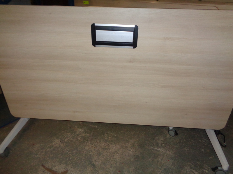 1800w mm Steelcase Light Oak Flip Top Table