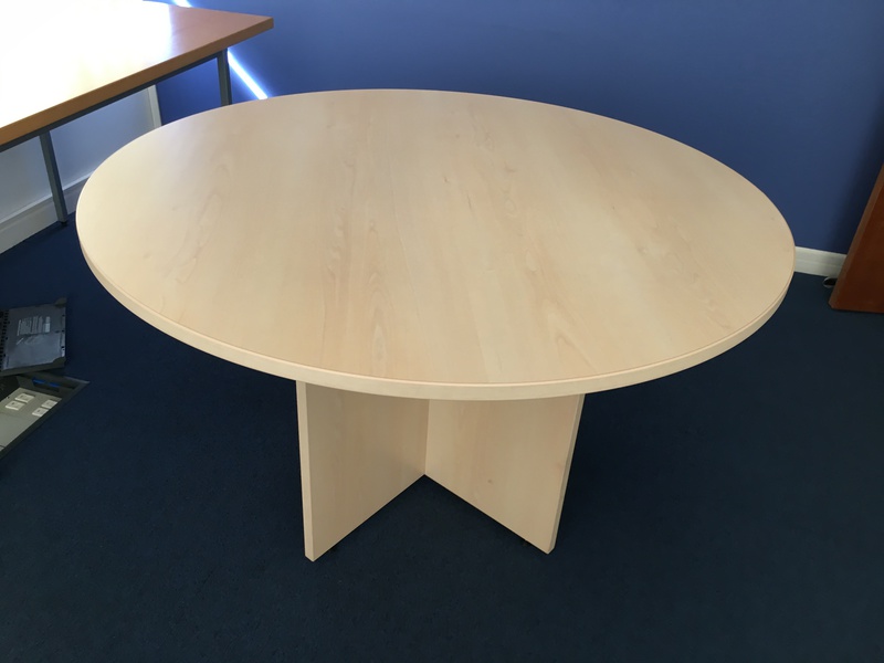 1200mm diameter meeting table