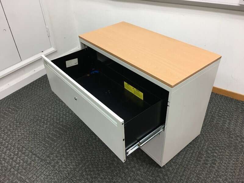 KI desk high white/beech 2 drawer side filers