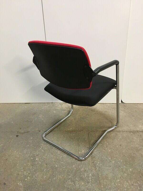Red/black stacking meeting chairs