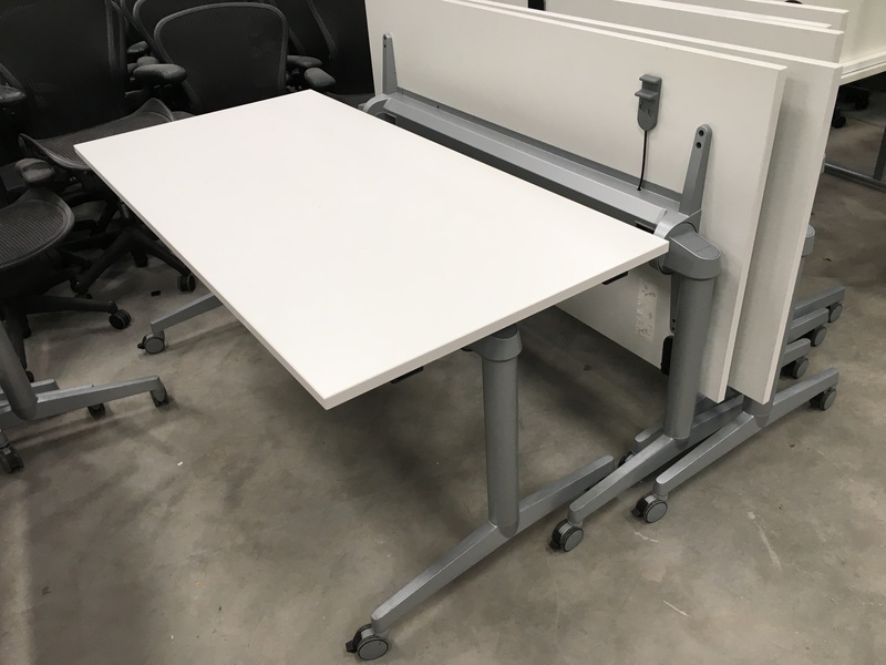 Steelcase FlipTop Twin 1600x800mm white meeting tables