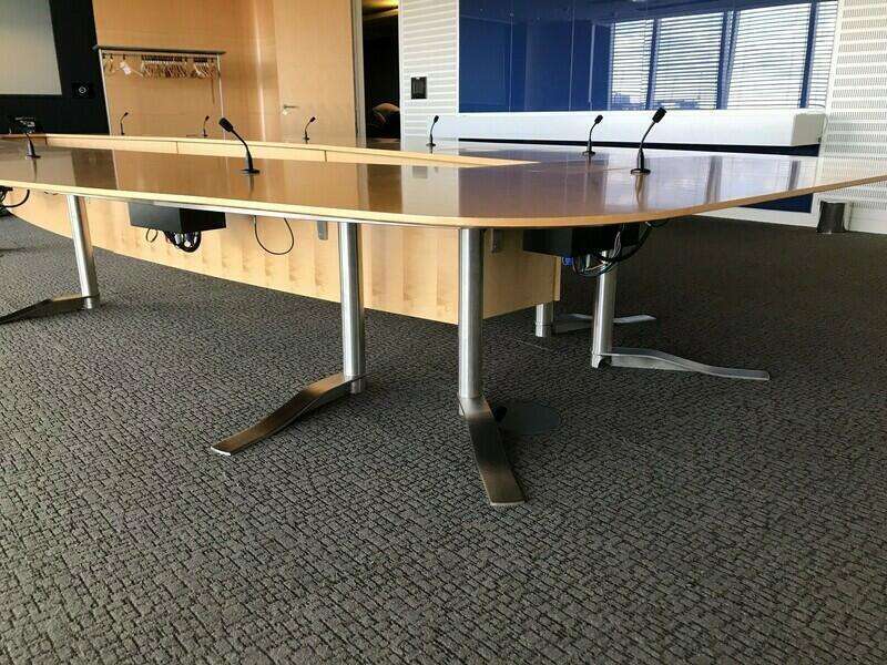 8000 x 3200mm Luke Hughes Maple Veneer Boardroom Table