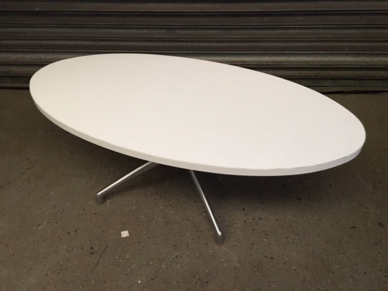High gloss white Flexiform oval coffee table