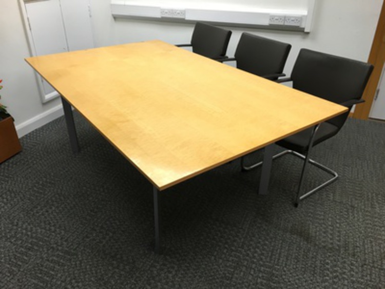 2000x1200mm Ripple Sycamore veneer boardroom table