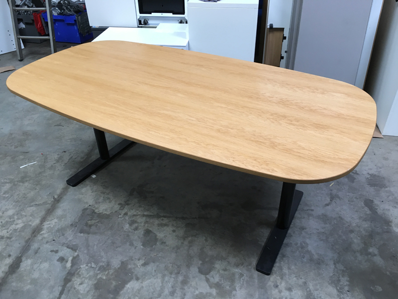 oak veneer kitchen table