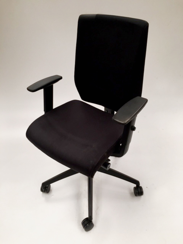 Black Nomique Pepi Upholstered task chair