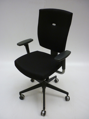 Black Senator Sprint task chair with adjustable arms