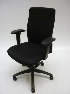 Black Senator Thor task chair with adjustable arms