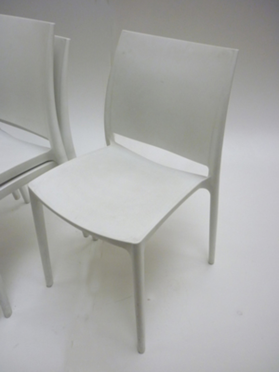 Siesta MAYA white plastic stacking chair