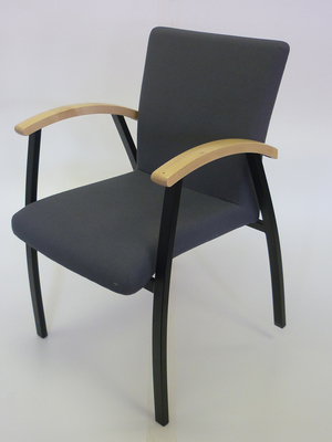 Kinnarps Arcus 685 grey 4 leg chair