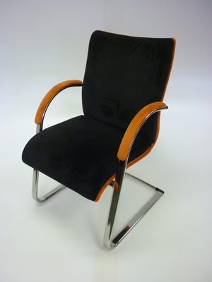 High back cantilever frame meeting chairs